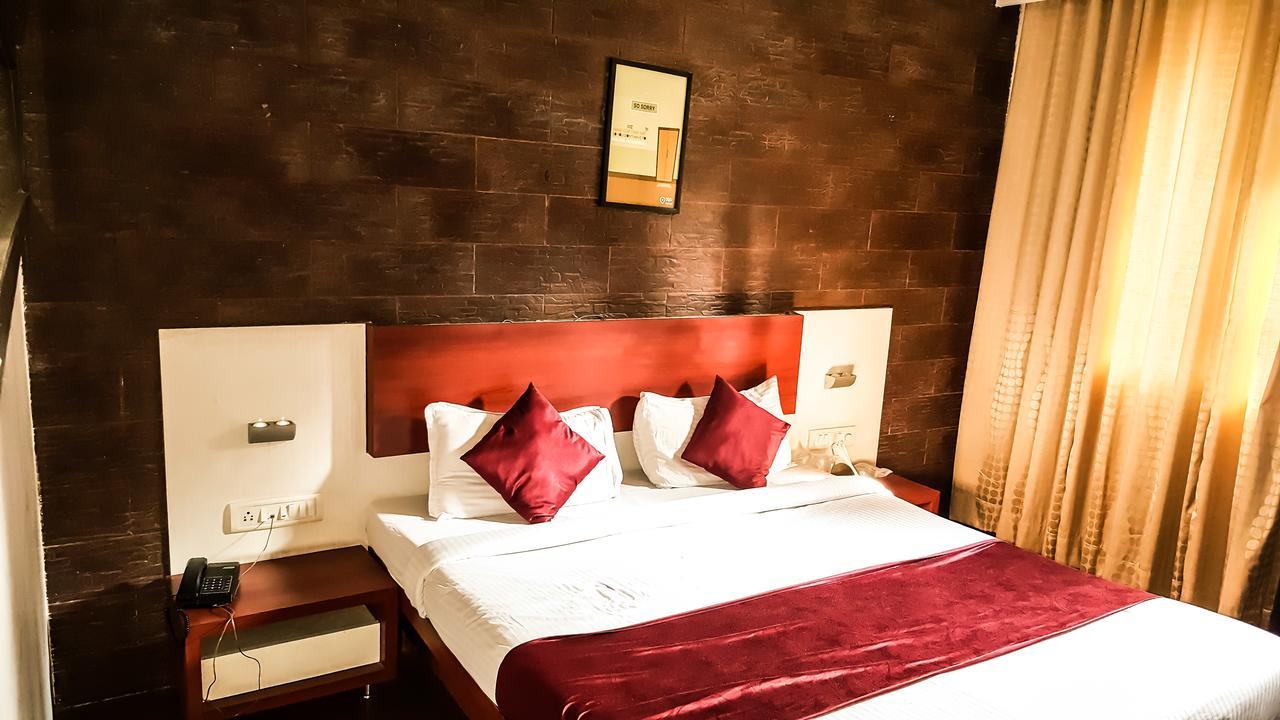 Hotel Khandesh Residency Panvel Exterior foto